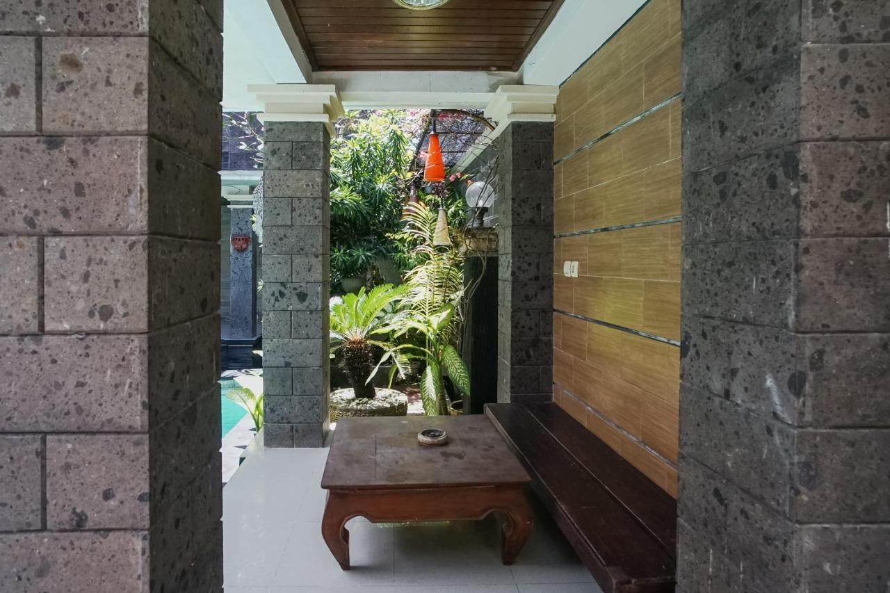 Denays Guesthouse Jimbaran المظهر الخارجي الصورة
